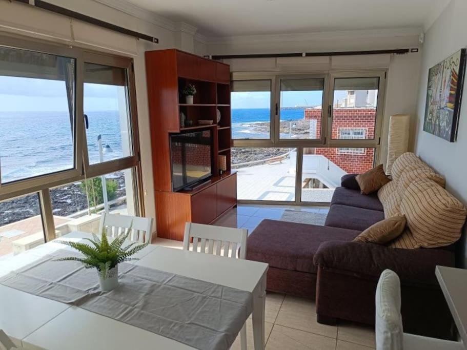 Apartamento En Arinaga En Primera Linea מראה חיצוני תמונה