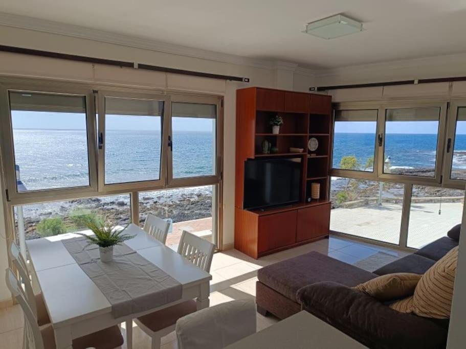 Apartamento En Arinaga En Primera Linea מראה חיצוני תמונה